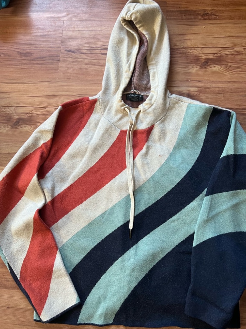 Cynthia Rowley Active Lightweight Hooded Pullover in Cream and Rust